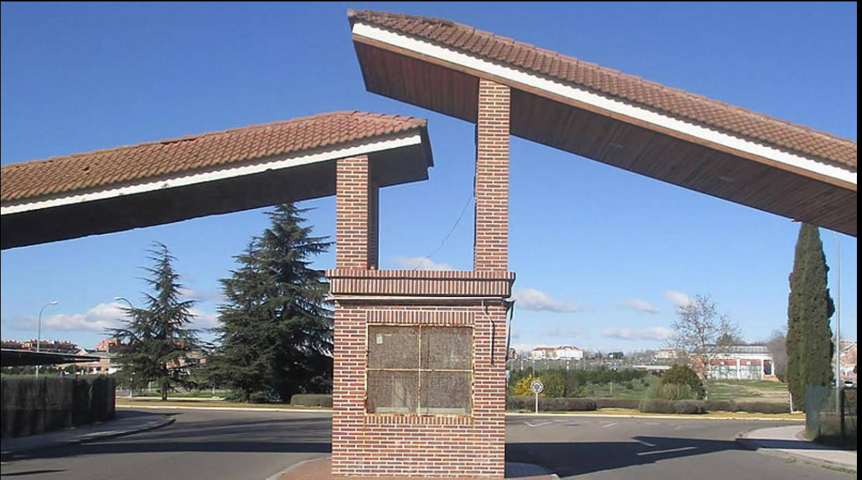 Terrenos Edificables En venta en Illescas photo 0