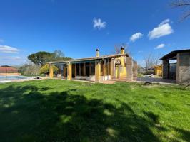 Villa En venta en Algete photo 0