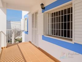 Casa En venta en Santa Eulària Des Riu photo 0
