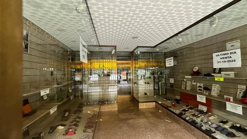 Local En venta en Villaviciosa de Odón photo 0