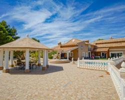 Casa-Chalet en Venta en Nucia, La Alicante photo 0