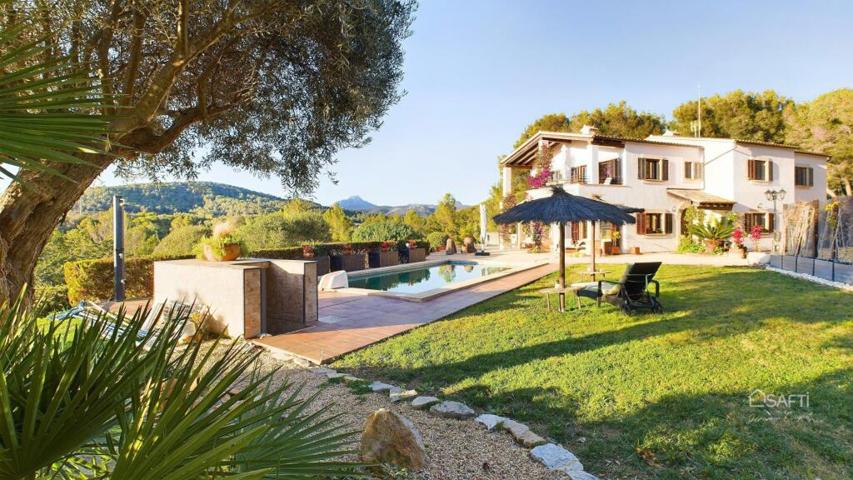 Impresionante finca rústica de lujo en Calvià photo 0
