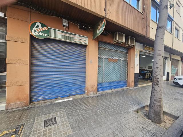 Local En venta en En Corts photo 0
