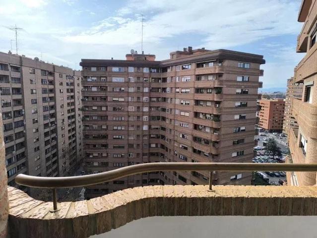 Piso En alquiler en Mestalla photo 0