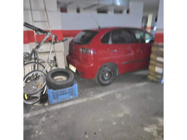 Venta de un plaza de garaje en el bulevar del pla photo 0
