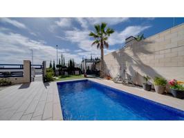 Villa En venta en Finestrat photo 0