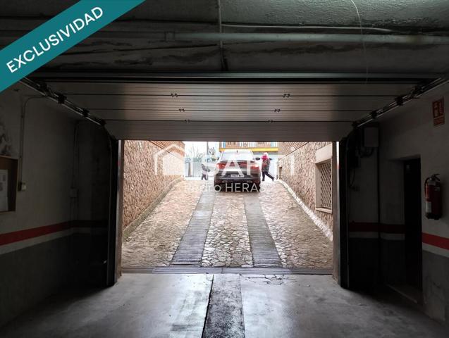 Plaza de parking cerrada y amplia en Blanes. photo 0