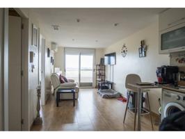 2 bed apartment Los palacios photo 0