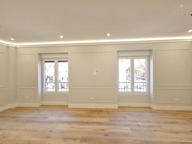Piso En venta en Madrid photo 0