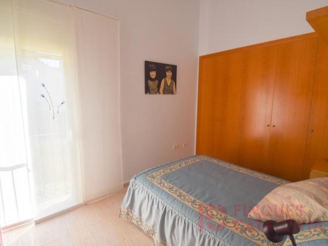 Piso En venta en Medinyà photo 0