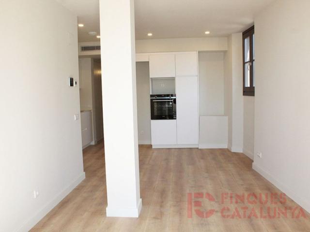 Piso En venta en Girona photo 0