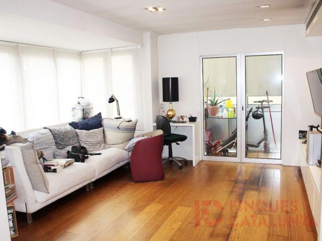 Piso En venta en Girona photo 0