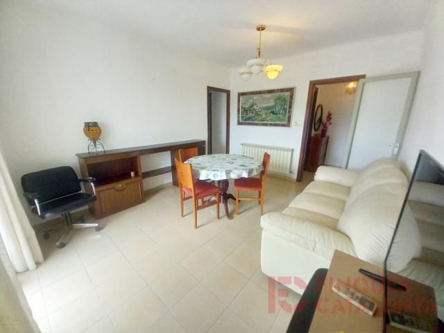 Piso En venta en Sarrià De Ter photo 0
