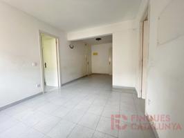Piso En venta en Girona photo 0