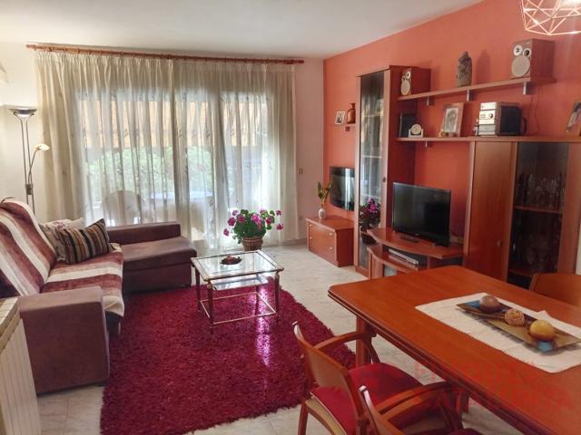 Piso En venta en Girona photo 0