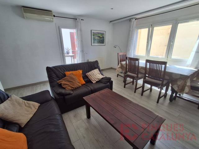 Piso En venta en Girona photo 0