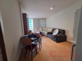 Piso En venta en Girona photo 0