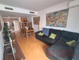 Piso En venta en Girona photo 0