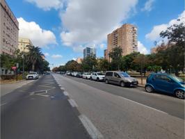 Piso en venta en L'Illa Perduda(46022) photo 0