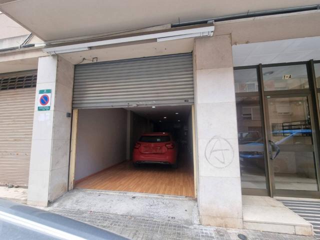 Local comercial en alquiler en Reus - Llevant photo 0