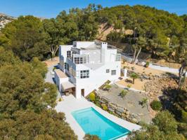 Villa En venta en Altea photo 0