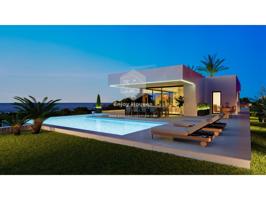 Villa En venta en Dénia photo 0