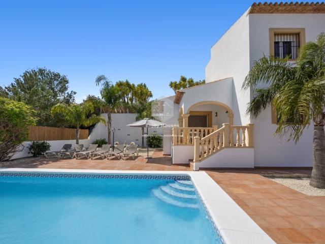 Villa En venta en Jávea - Xàbia photo 0
