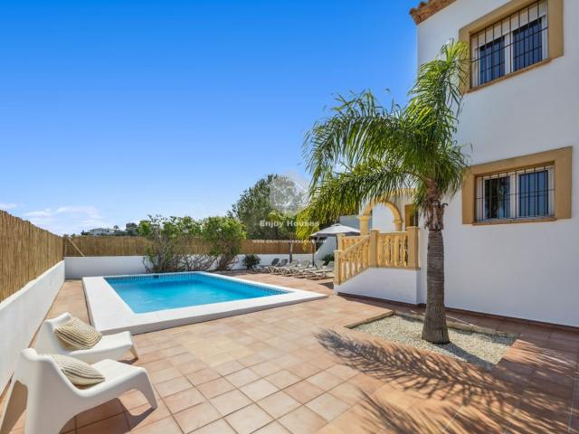 Villa En venta en Jávea - Xàbia photo 0