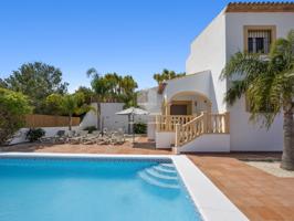 Villa En venta en Jávea - Xàbia photo 0
