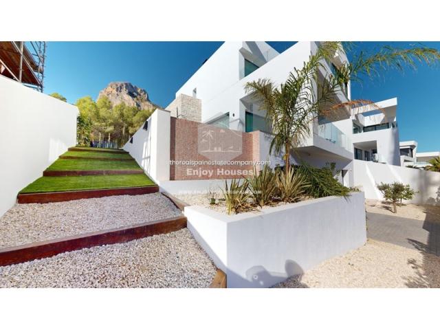 Villa En venta en Polop photo 0