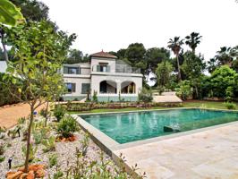 Villa En venta en Dénia photo 0