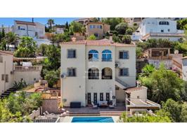 Villa En venta en Pedreguer photo 0