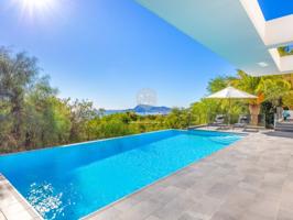 Villa En venta en Altea photo 0