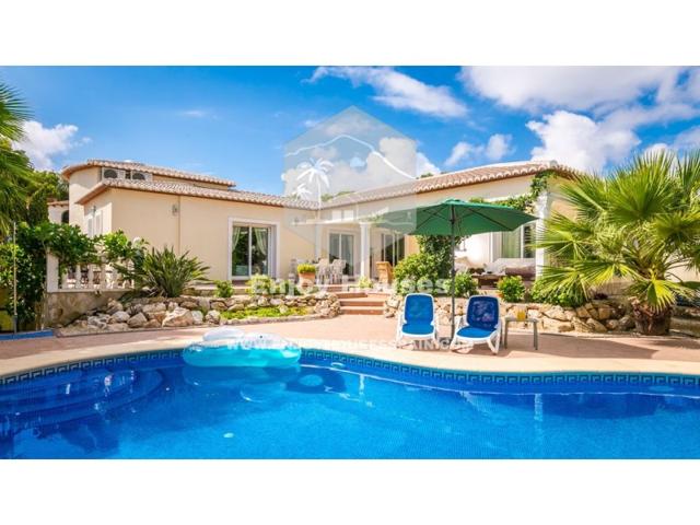 Villa En venta en Jávea - Xàbia photo 0