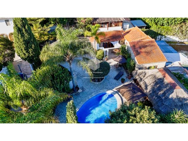 Casa De Campo En venta en Jávea - Xàbia photo 0
