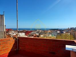 Dúplex En venta en Mataró photo 0