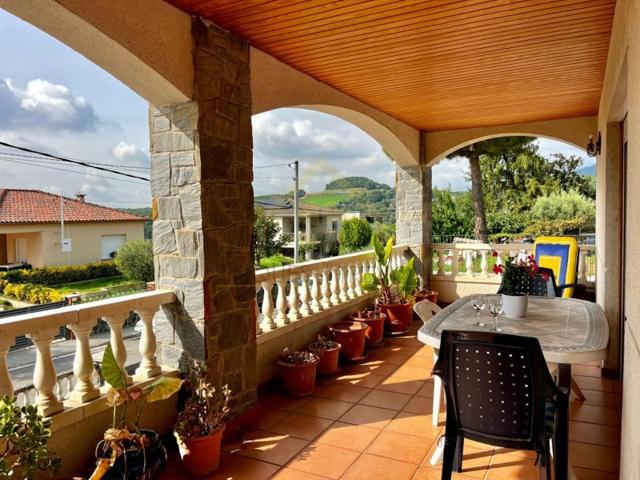 Casa En venta en Cànoves I Samalús photo 0