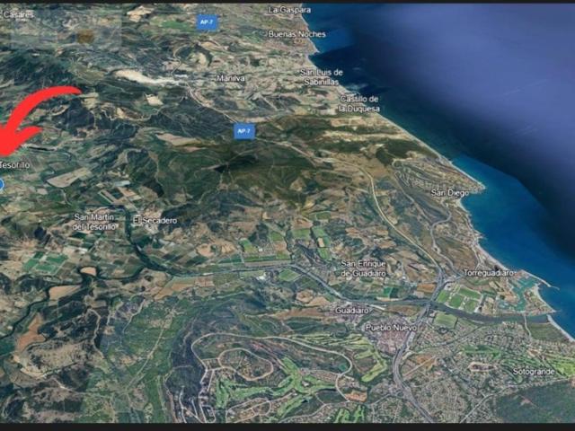 Terreno Urbanizable En venta en Casares photo 0