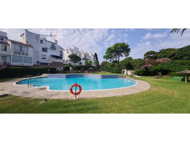 Planta Baja En venta en Estepona photo 0