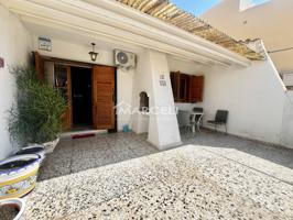***OPORTUNIDAD EN ORIHUELA COSTA – ADOSADO EN URBANIZACIÓN PRIVADA*** photo 0