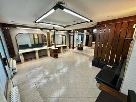 AMPLIO LOCAL COMERCIAL EN VENTA EN MANRESA photo 0