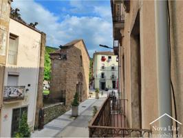 Casa adosada en venta en Sant Joan de les Abadesses photo 0