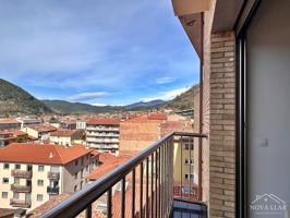 Atico en venta en Ripoll photo 0