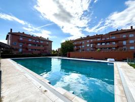 Piso En venta en Boadilla del Monte photo 0
