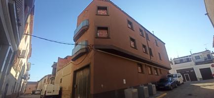 Local comercial - Miralcamp photo 0