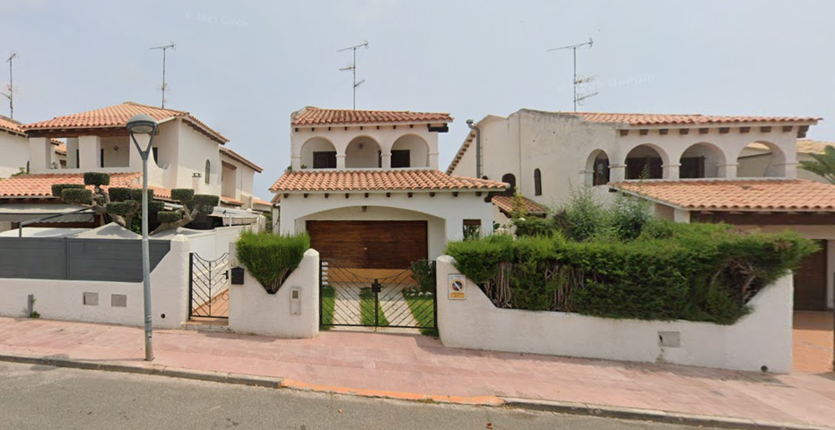 Chalet - Torre - Cunit photo 0