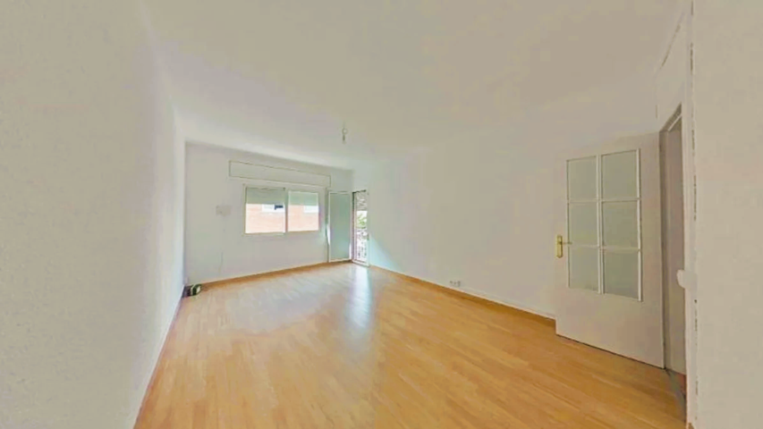 Piso - Cornellà de Llobregat photo 0