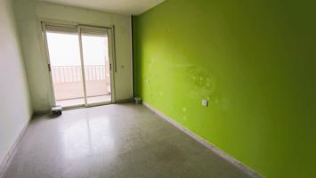 Piso - Tàrrega photo 0