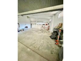 COCHERA CERRADA PARA DOS COCHES. photo 0