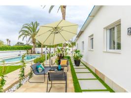 Apartamento en alquiler en Matola-La Foia-Las Bayas-La Marina photo 0